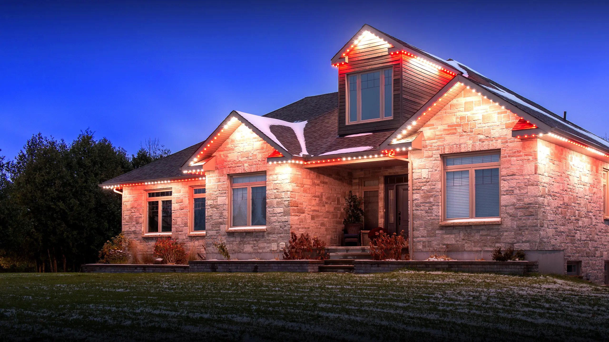 Leone Lighting permanent LED installation example 2